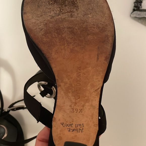 Manolo Blahnik black satin heels size 9 1/2 - Picture 4 of 12